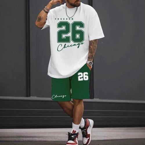 Men's Green Short-Sleeved T-Shirt & Capri Shorts Set - Polyester